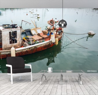 Bild på Classic Red Fishing boat in Punta del Este harbor Uruguay